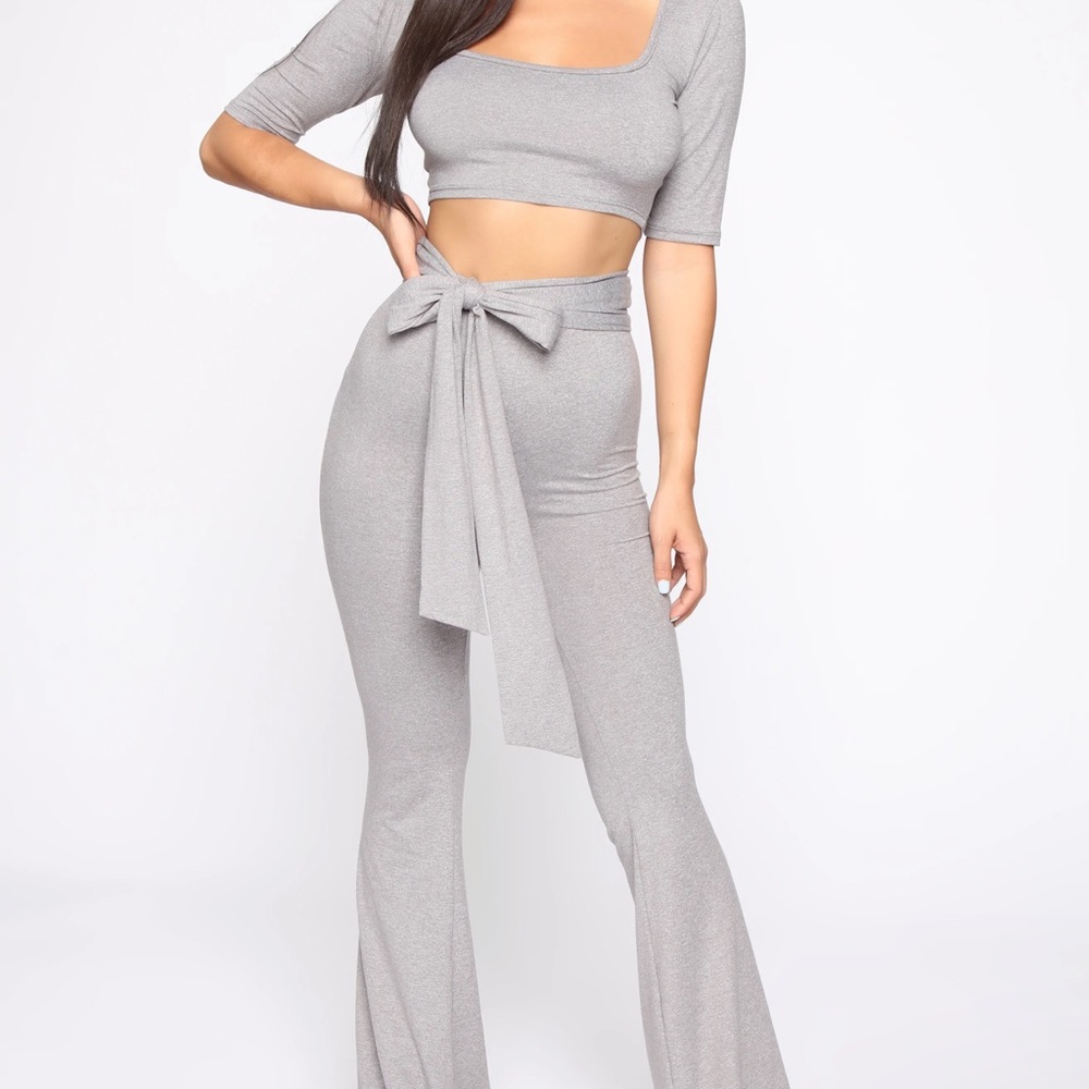 FashionNova Keep it Cozy Pant Set - heather grey